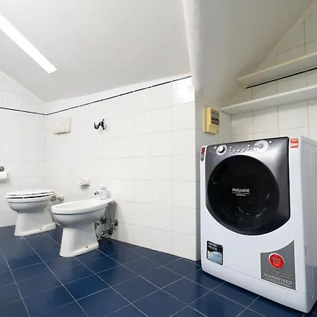 Apartamento Aeroporto & Mare, Ampio Tema Musicale